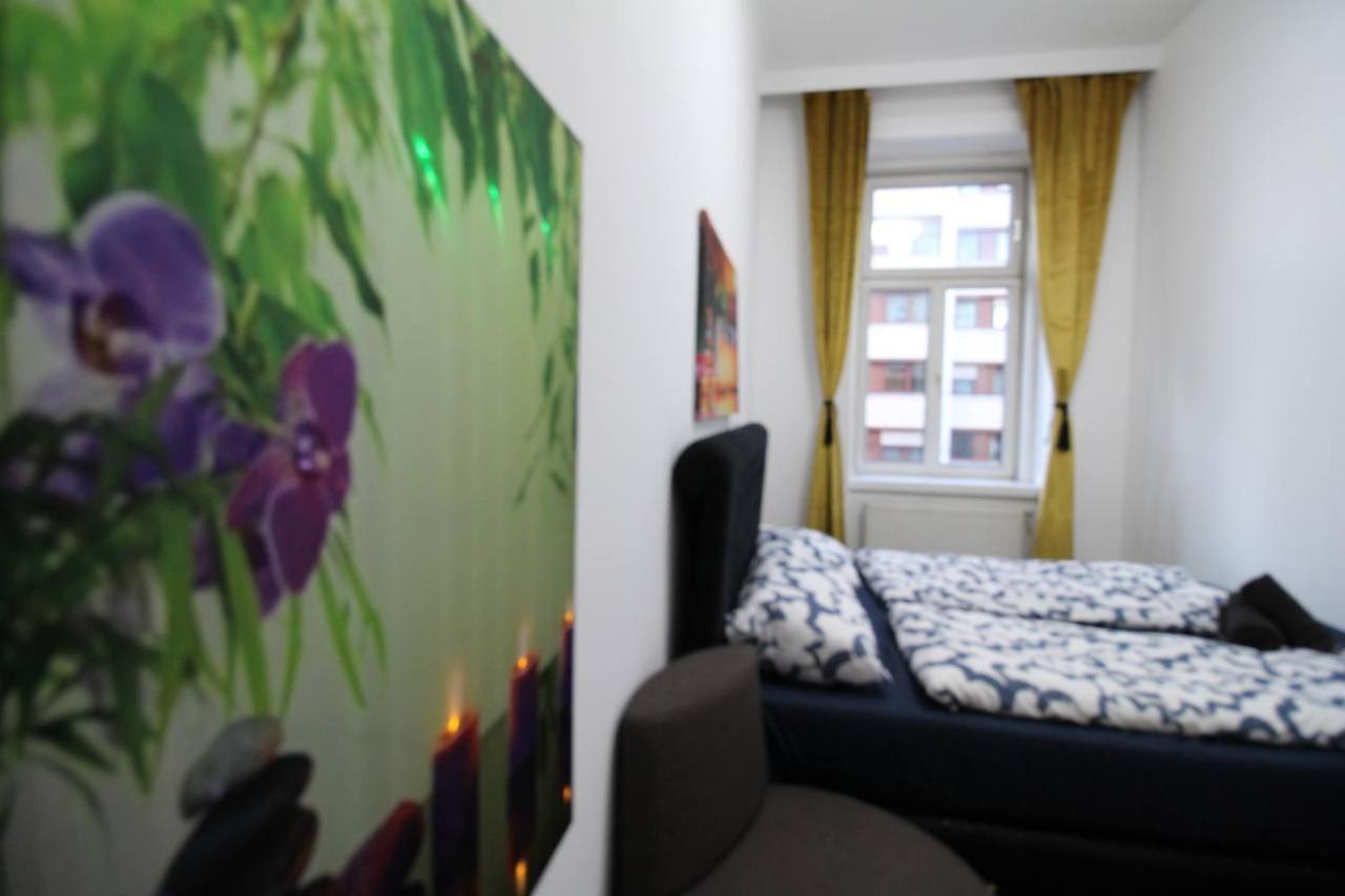 Modern Double Room Js B Vienne Extérieur photo