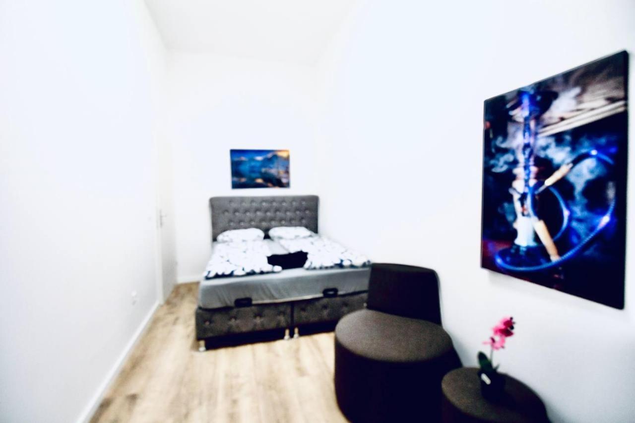 Modern Double Room Js B Vienne Extérieur photo